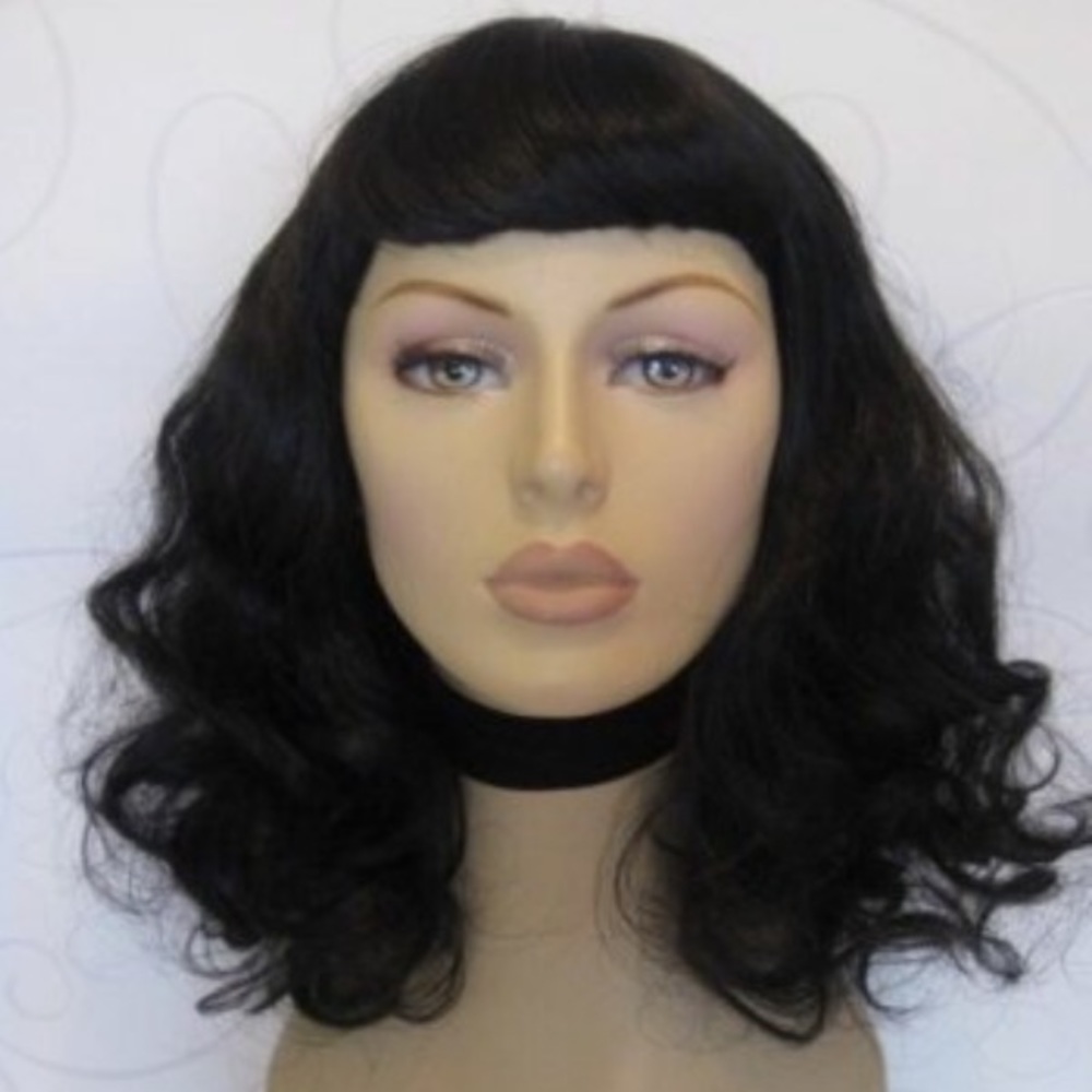 BETTIE PAGE PIN UP STYLE WIG